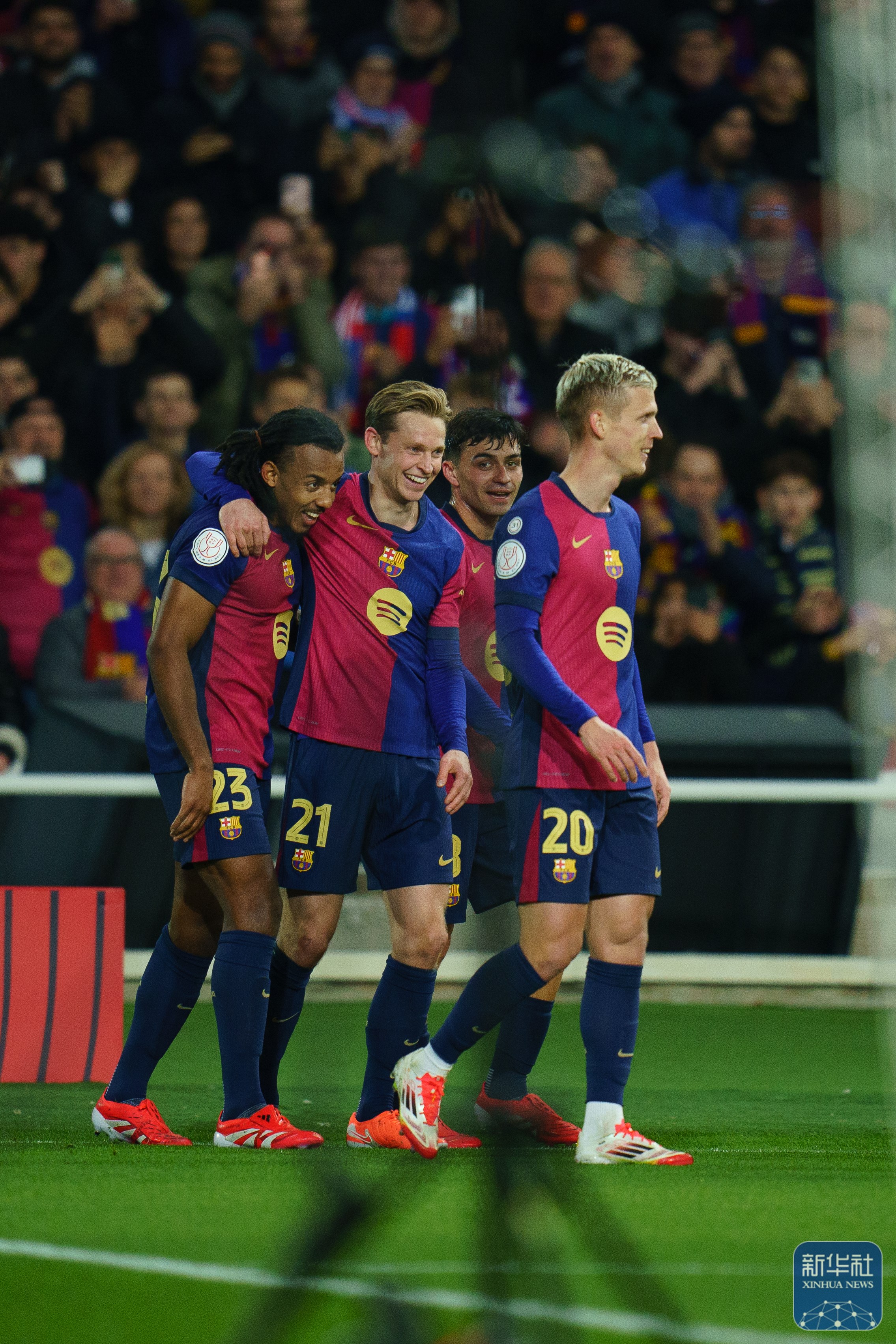 开云体育-巴特勒新星表现优异表现突出，巴塞罗那前途光明！比赛高潮迭起-开云体育