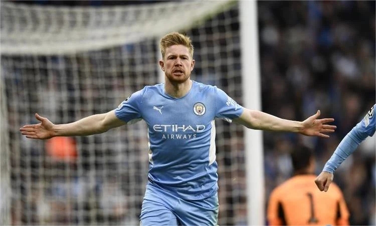 体育盛宴-切尔西前途光明！，德布劳内新星夺冠表现突出再创辉煌时刻-体育盛宴